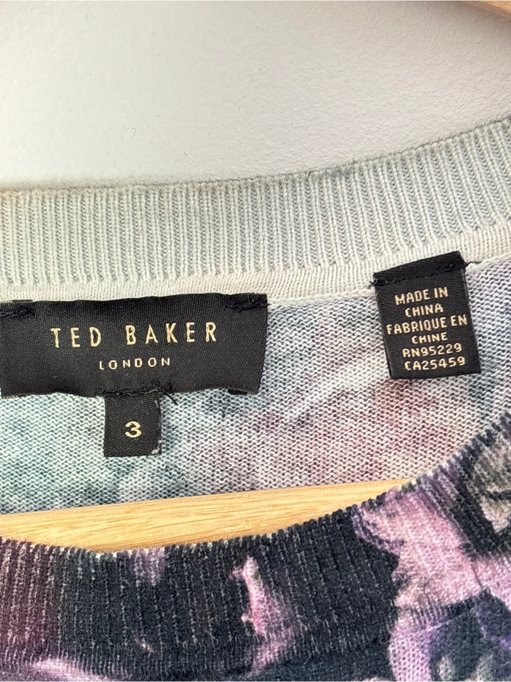 TED BAKER London Women Noline Shadow Floral Print Sweater Eu3 Fits Small/Medium - Picture 9 of 16